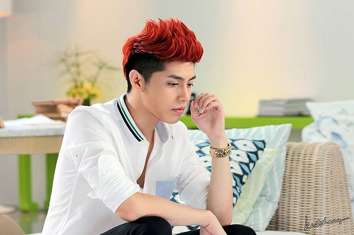 Noo Phước Thịnh điển trai trong MV mới.