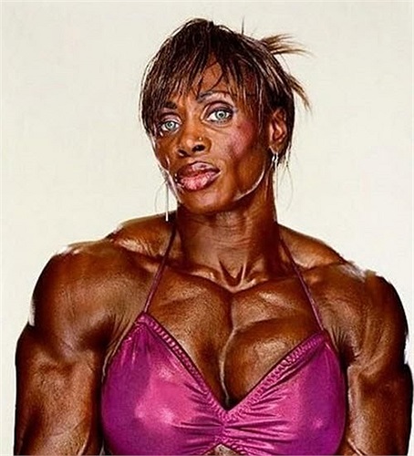 Tự tin với cơ bắp của mình