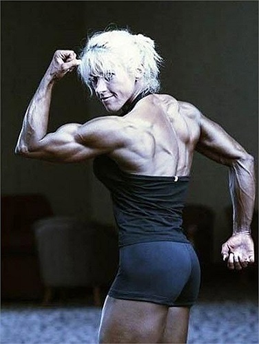 Bắp tay cuồn cuộn