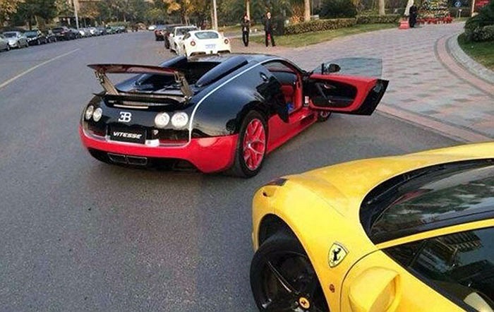 Bugatti Veyron là 1 trong những dòng xế hộp sang nhất thế giới hiện nay. Nó có giá ước tính trên thị trường hiện tại là 2 triệu euro, khoảng 58 tỷ đồng