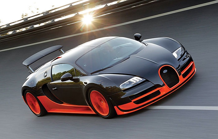 Một số hình ảnh đẹp về siêu xe Bugatti Veyron Grand Sport Vitesse