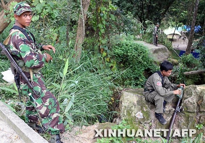 Binhh sỹ Thái Lan và Campuchia trong cuộc xung đột biên giới hai nước ngày 15/8/2008