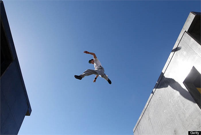 Đam mê môn Parkour, Jesse Turner có khả năng nhảy qua những khoảng trống giữa 2 tòa nhà cao tầng mà không chút khó khăn nào. Vì thê, anh được đảm nhận một vai đóng thế trong phim Wolverine. 