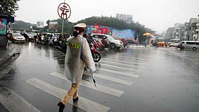 Hà Nội đã có phương án tổ chức phân luồng từ xa, đảm bảo an toàn giao thông trước, trong và sau dịp Tết Nguyên đán Giáp Ngọ 2014.