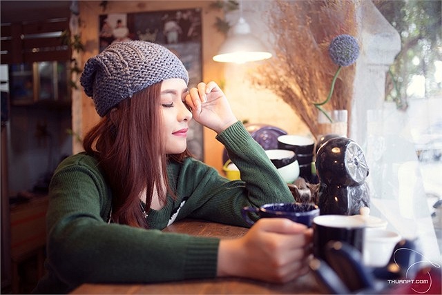 Để miêu tả bản thân trong 3 từ, Phương Trúc chọn: Thân thiện, tình cảm, cầu tiến.