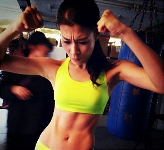 Tomomi Takano là 1 võ sĩ khá nổi tiếng tại Nhật Bản.