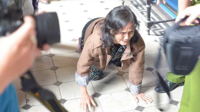  Bị cáo Hồ Duy Trúc (20 tuổi, bìa phải) bị tuyên án tử hình chiều 25/12. Ảnh: Quang Định - TTO