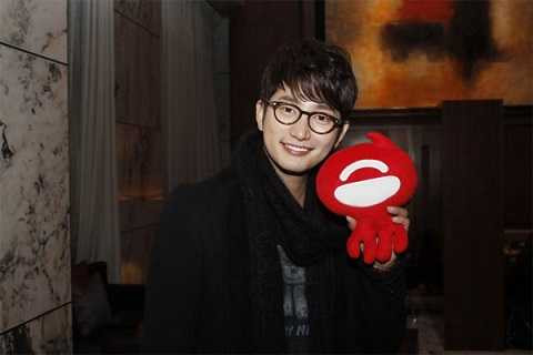Park Shi Hoo