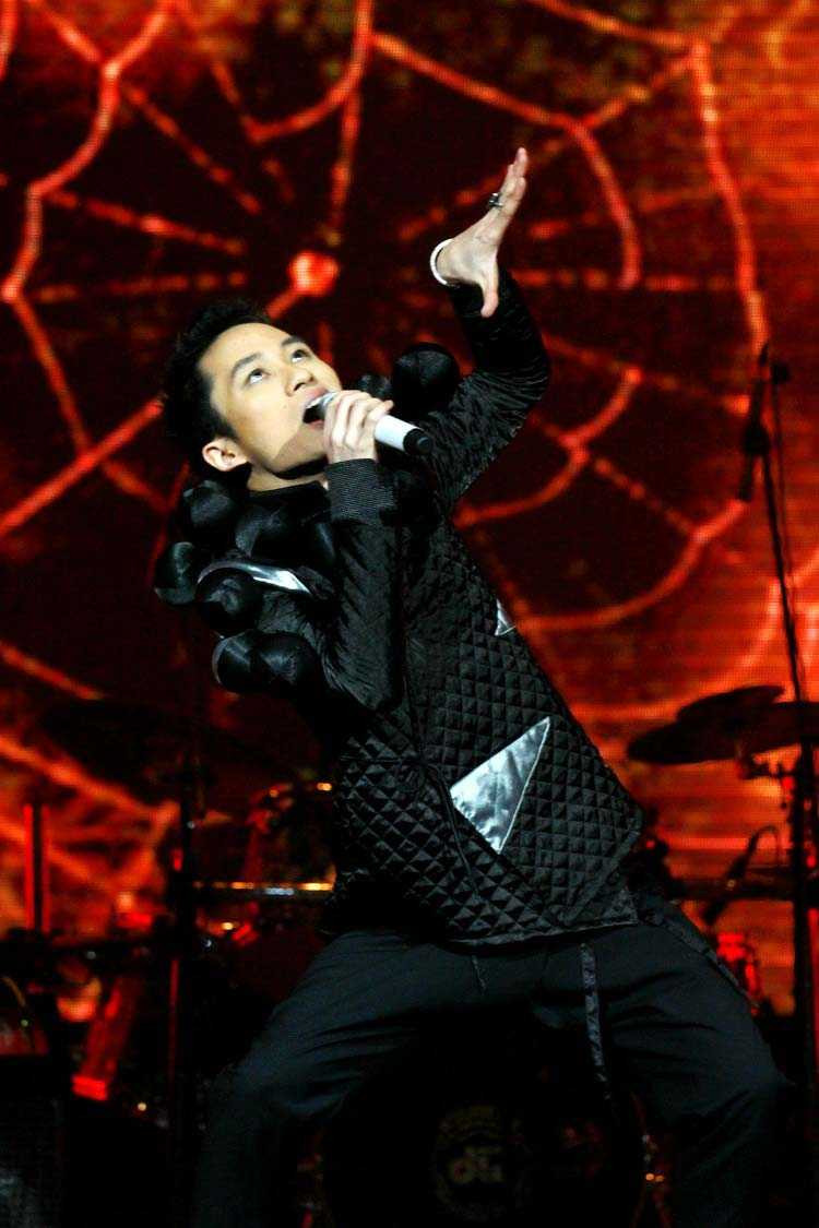 Tùng Dương_Bài hát yêu thích tháng 1/2014