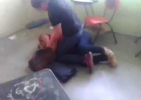 phụ huynh đánh ghen