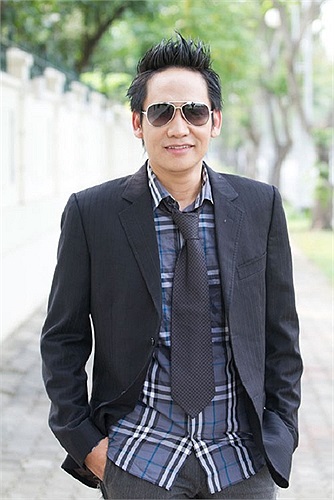 Duy Mạnh đã sa vào thú ăn chơi vào thời điểm anh là nhạc sĩ được yêu thích nhất. Anh luôn lạc lối trong các vũ trường thâu đêm, tốn không biết bao nhiêu thời gian và tiền bạc…