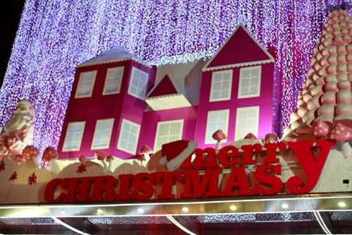 Người Hà Nội đón Noel sớm