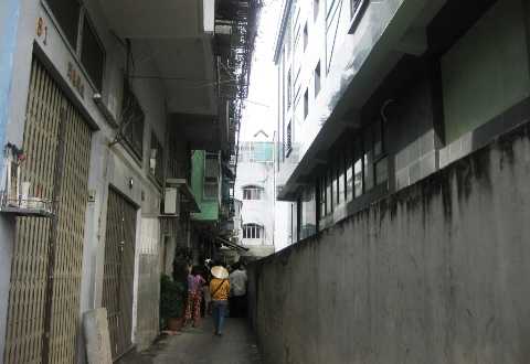 TP.HCM, quận 1, tử vong, người đàng ông, tòa nhà cao tầng, khu dân cư, hẽm