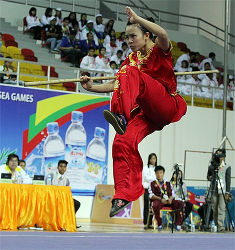 Minh Phương mắc lỗi khi tiếp đất khiến cô không có cơ hội giành huy chương.