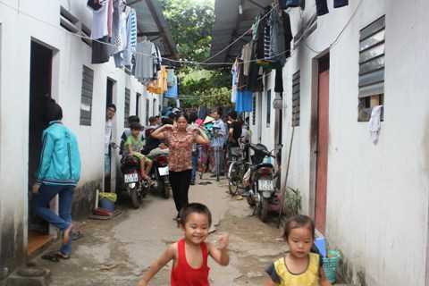 hung thủ, hung ác, xóm trọ.