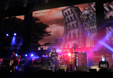 RockStorm, Đà Nẵng, Mobifone, siêu bão, đổ bộ