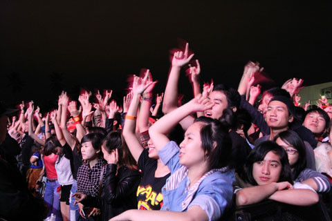 RockStorm, Đà Nẵng, Mobifone, siêu bão, đổ bộ