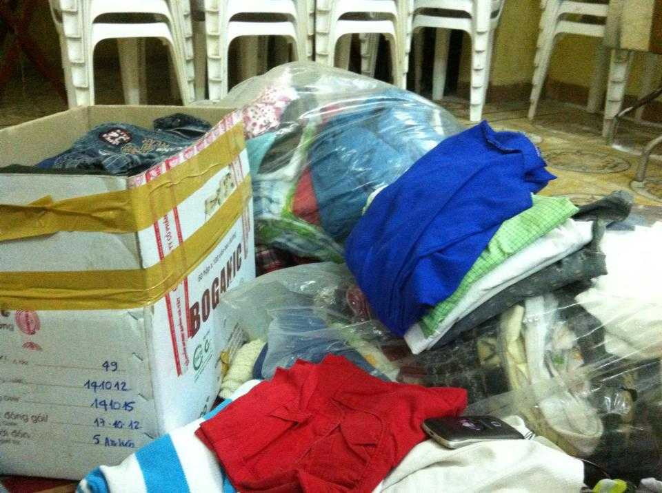 Số quần áo nhóm nhận được sẽ được gửi cho các trẻ em nghèo vùng cao