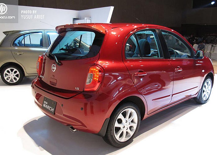 Thay đổi mới và quan trọng nhất của Nissan March 2014 nằm ở hệ dẫn động với tùy chọn động cơ 1,5 lít mới bên cạnh bản 1.2 lít đang bán trên thị trường. 