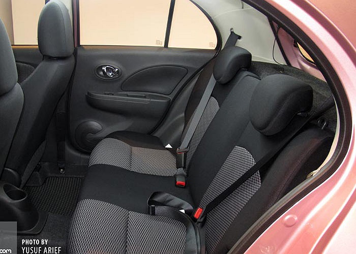 Tại thị trường Indonesia, Nissan March 2014 phiên bản 1.2 lít được bán với giá từ149,8 triệu Rupiah, tương đương 13.537 USD đến 159,9 triệu Rupiah, xấp xỉ 14.452 USD.