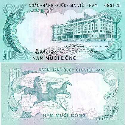  Tờ tiền 50 đồng Việt Nam có hình ngựa được nhiều người mua để lì xì dịp Tết Giáp Ngọ.
