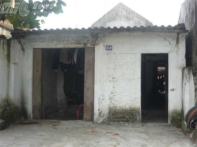 'Ký túc xá' ở mặt đường phường nhưng chẳng khác quán sửa xe đạp bỏ không từ nhiều năm trước