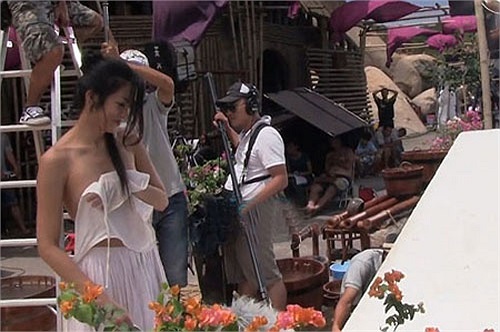 Có thể xem đây là một chiêu câu khán giả cho Mỹ nhân kế ở thời điểm đó, thời điểm công chiếu phim.