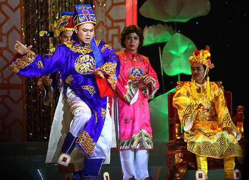 Táo quân 2014: Tự Long thế Chí Trung làm Táo Giao thông