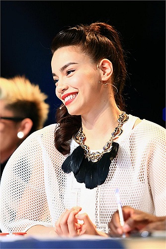 Những khoảnh khắc đáng yêu của Hà Hồ.