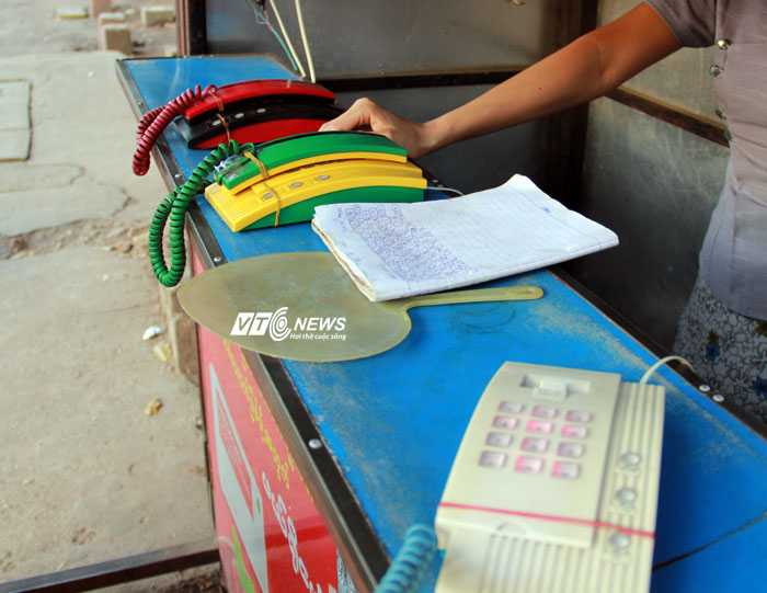 Kios nhỏ của chị Aung