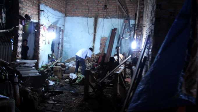 nổ đầu đạn pháo, đục đầu đạn, tìm cánh tay