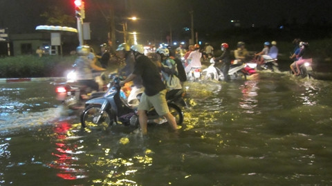 ngập nước, triều cường, mưa.