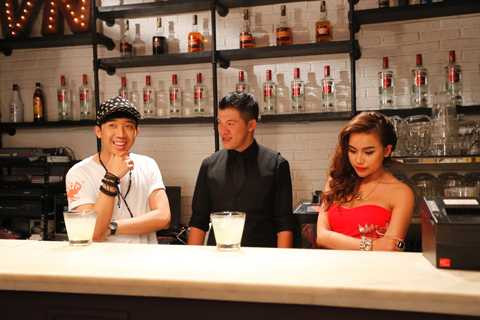 Trấn Thành trai cong