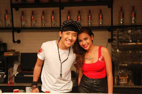 Trấn Thành trai cong