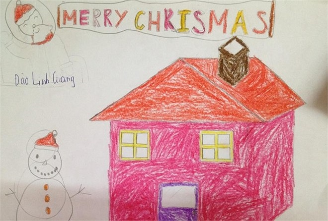 Ngôi nhà nhỏ bình yên cùng người tuyết. 