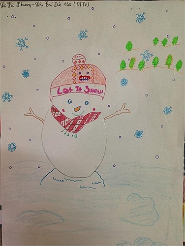 Người tuyết dễ thương trong bức tranh của học sinh Lê Hà Phương, lớp Trí Đức. 