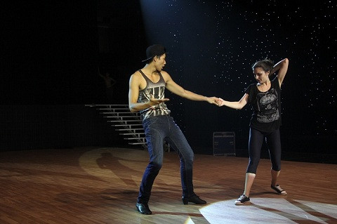 bước nhảy hoàn vũ