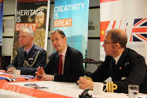 Đà Nẵng, chiến hạm, khu trục, Hoàng gia Anh, Hải quân, Đại sứ, lo ngại, biển đông, vùng cấm bay, HMS Daring, D32