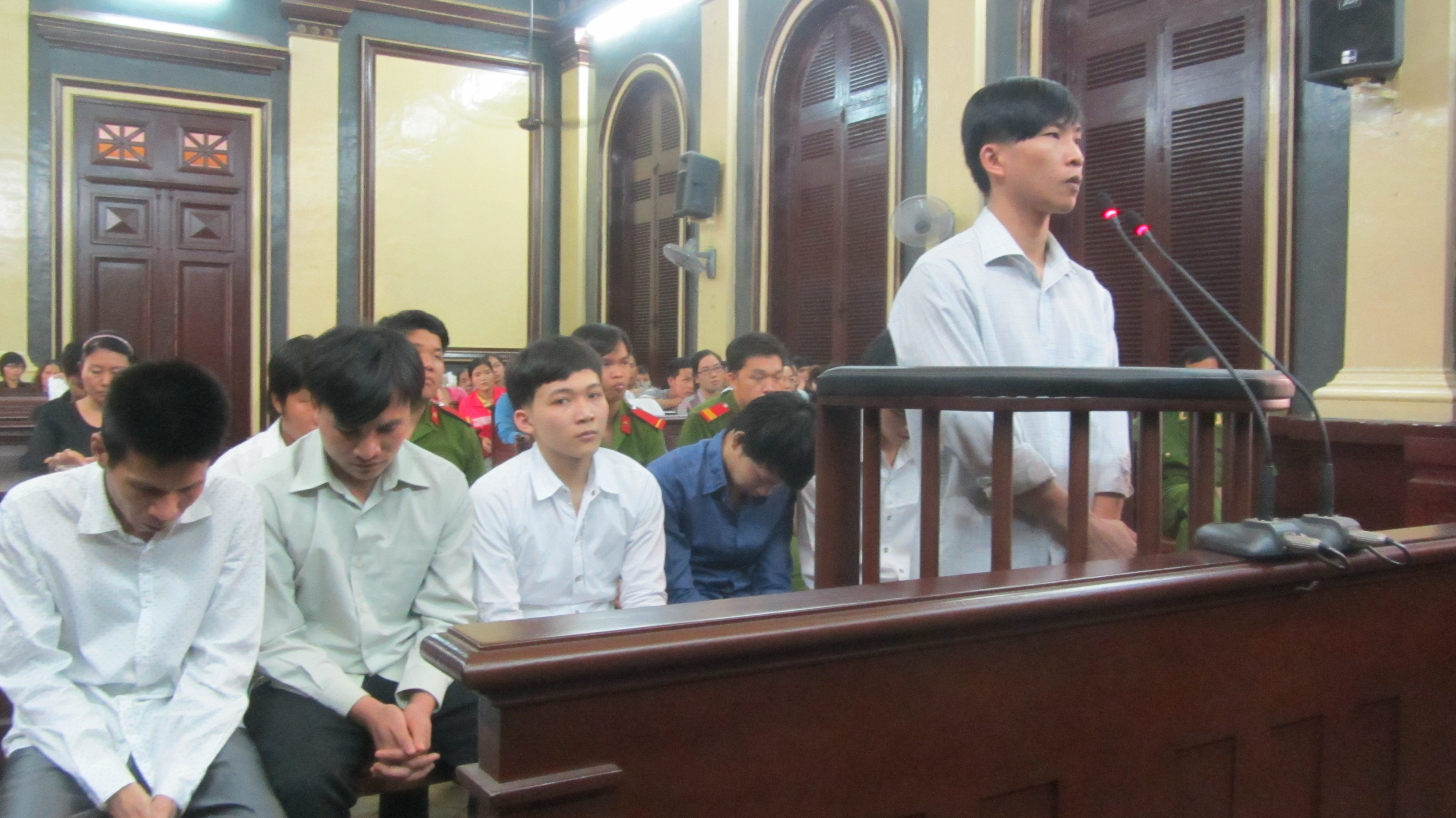 Tử hình đầu sỏ băng cướp chặt tay cô gái cướp xe SH