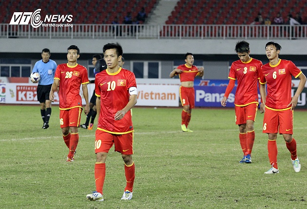 Đội trưởng Văn Quyết kết thúc SEA Games cuối cùng trong sự nghiệp trong sự bẽ bàng.