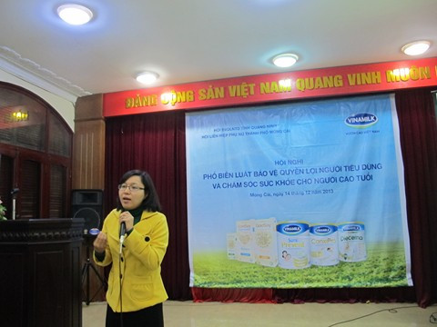 Vinamilk chăm sóc <a href='https://vtcnews.vn/suc-khoe.321.0.html' >sức khoẻ</a> Người cao tuổi Quảng Ninh