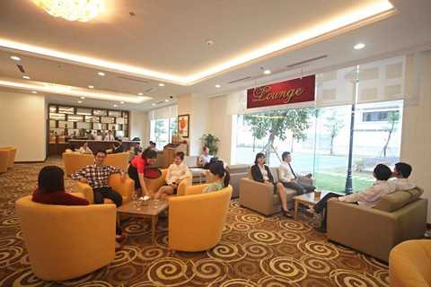 đổi tên Khu đô thị sinh thái Vincom Village thành Vinhomes Riverside.