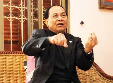  LS Hoàng Nguyên Hồng, nguyên chuyên viên cao cấp Ủy ban Kiểm tra Trung ương. 