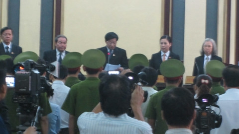 siêu lừa, tài sản, chiếm đoạt.