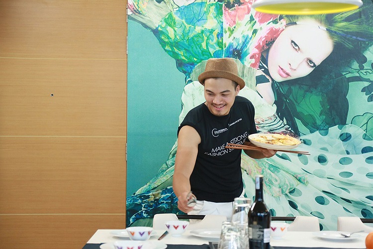 Trong ngôi nhà chung, các thí sinh phải cân bằng được cái tôi cá nhân và cuộc sống tập thể, để giữ vững được tinh thần trong suốt cuộc thi.