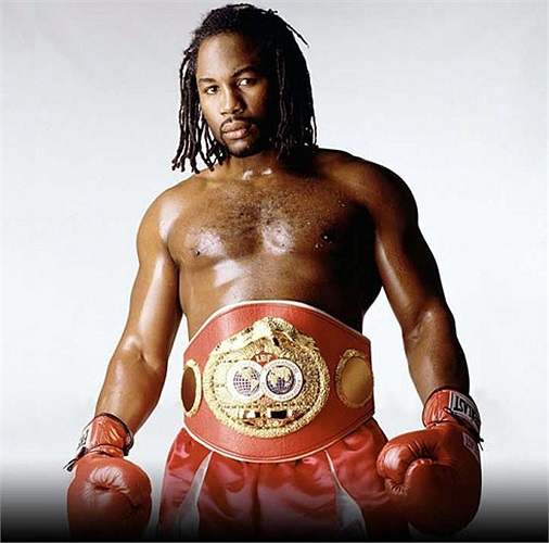Mặc dù vậy, 9 năm sau khi treo găng, Lennox Lewis được mời thượng đài trở lại với số tiền đề nghị lên tới 50 triệu USD (tương đương hơn 1000 tỷ VNĐ)