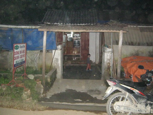 sung mãn, cụ ông, sinh con, vợ trẻ, đũa lệch