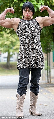 Tuy nhiên, cô vẫn rất lạc quan và cảm thấy thoải mái với ngoại hình hiện tại của mình. 