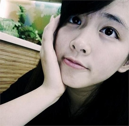 Cô trở nên nổi tiếng hơn khi xuất hiện trong một cuộc thi sắc đẹp của Đài Loan 