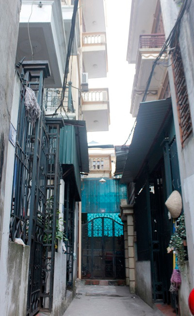 Hàng xóm bác sĩ ném xác phi tang nói gì?